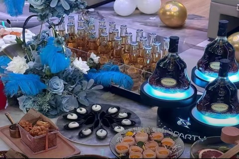 泉州夜总会招聘,日结工资,优厚待遇职等你,敢来挑战吗